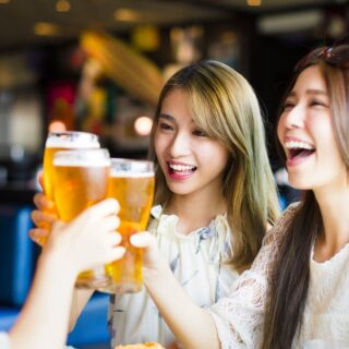 女性のアルコール摂取量が増加することで起こりうる健康上のリスク